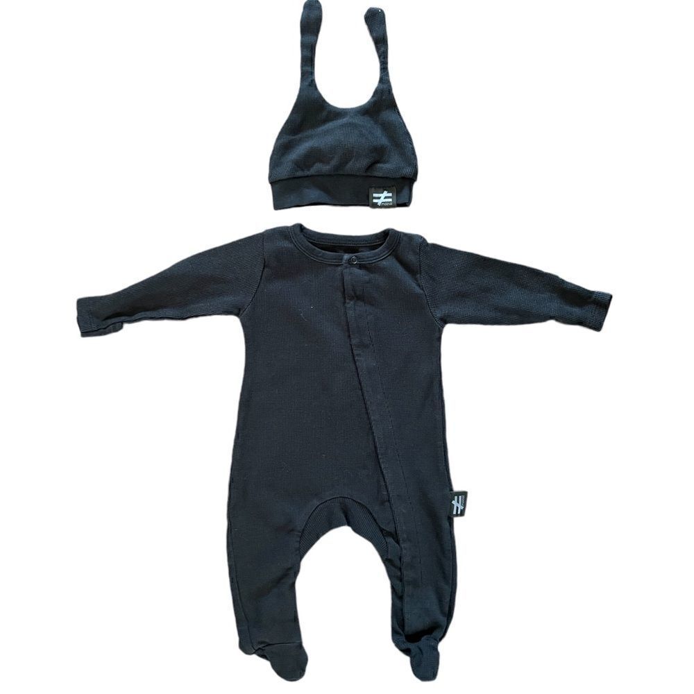 Moi Noi one piece and beanie/hat, 9-12months